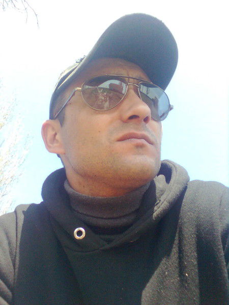 Дмитрий Остров