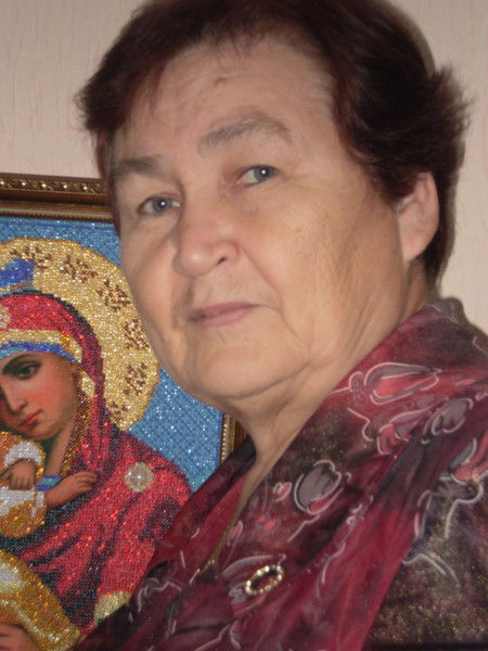 Людмила Исаева