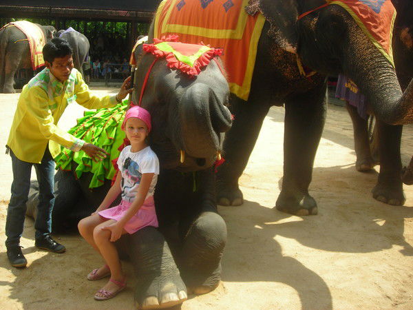 Алина Жумаханова