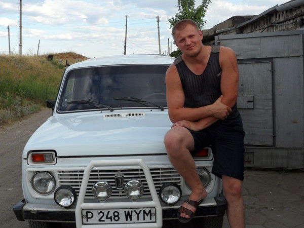 Александр Коваленко