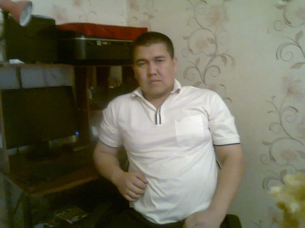 Руслан Торегелдиев