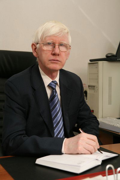 Виктор Степанов