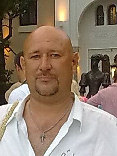 Николай Котов