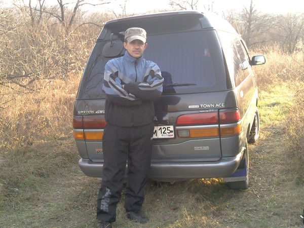 Олег Иванов