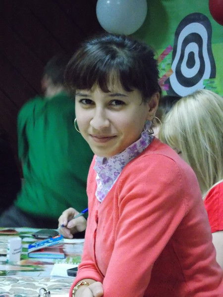 Илина Азамова