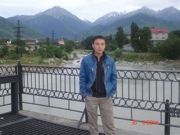 Алмас Андосбаев