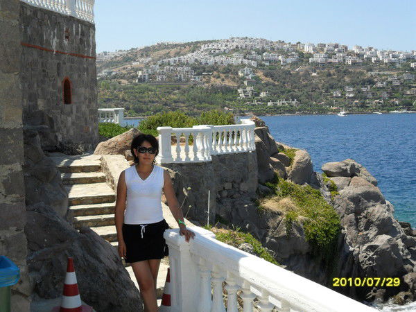 Индира Токмолдаева