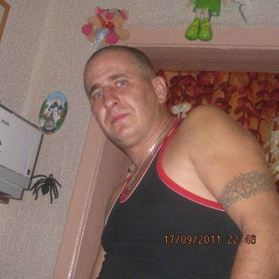 Евгений Полев