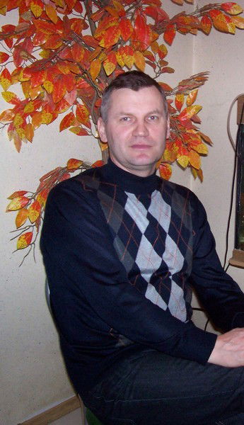 Игорь Новиков