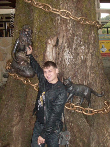 Андрей Изоткин