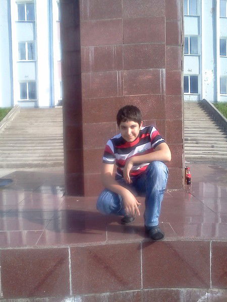 Максим Шмелёв