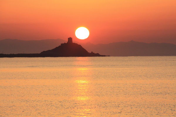 Неизвестно Неизвестно