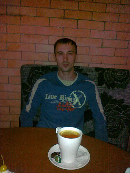 Максим Сулейманов