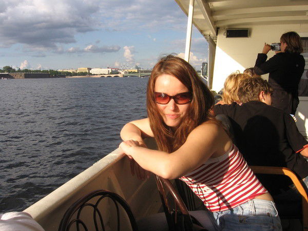 Елена Веселова