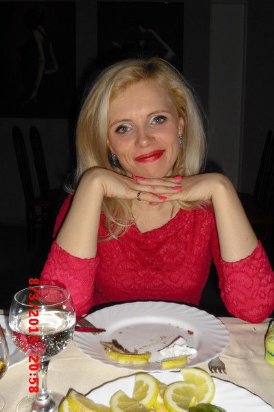 Лена Кондратенко