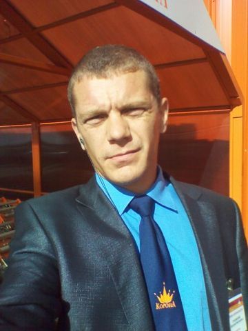 Дмитрий Стаховский