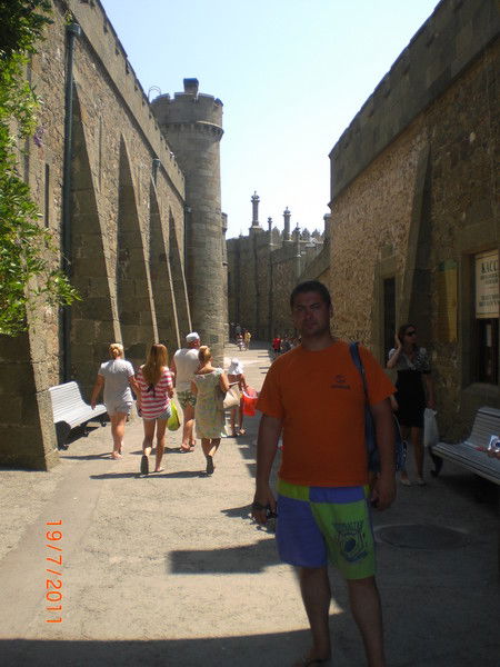 Владимир Шкварок