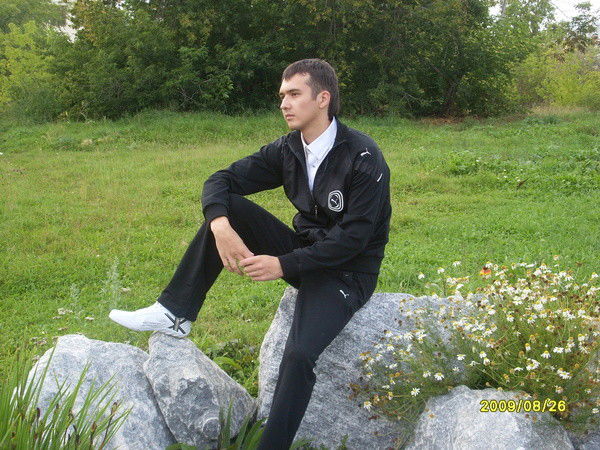 Денис Усманов