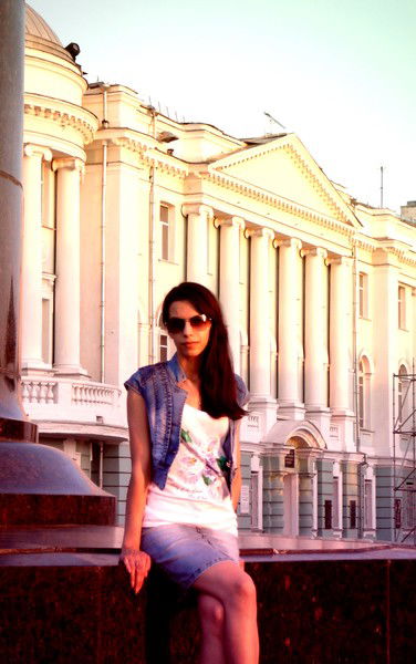 Райсат Алибекова