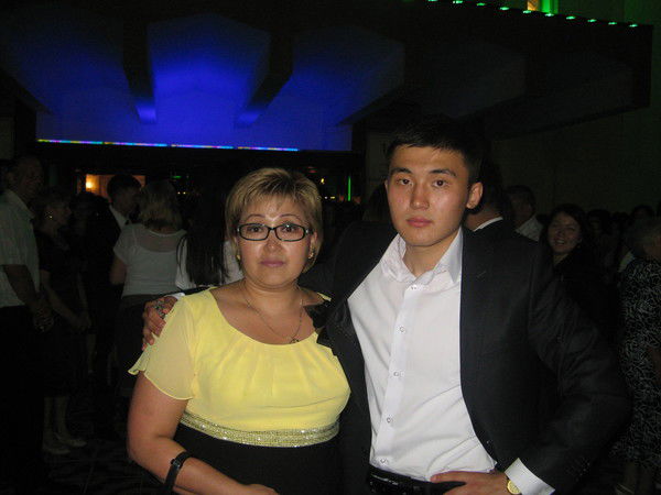 Жупар Садуова