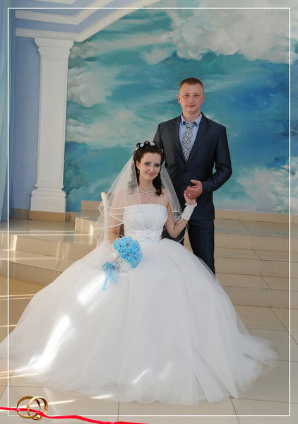 Оленька Белоусова