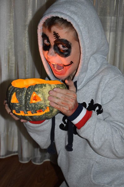 Максим Скидан