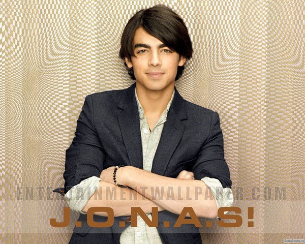 Андрей Колгатин