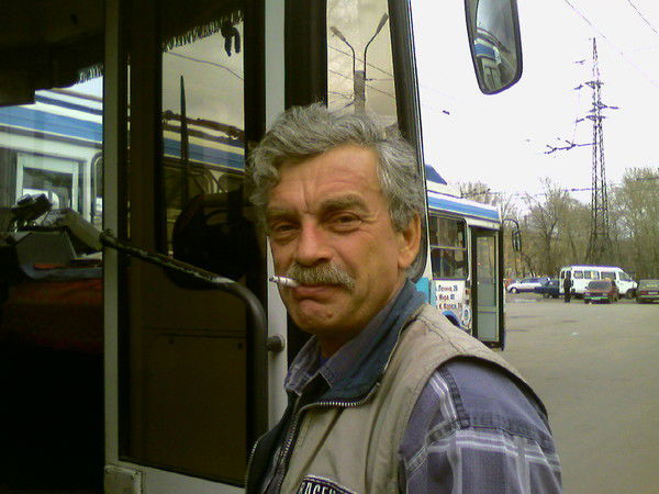 Виктор Агранович