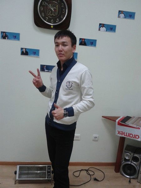 Женис Алшанов