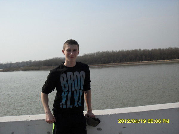 Илья Алгазин