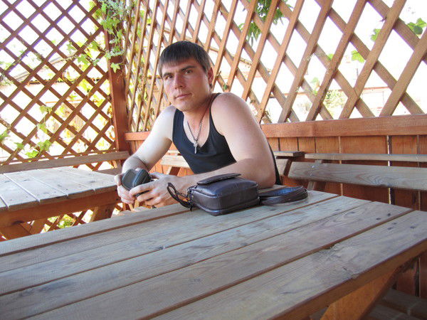 Илья Манаев