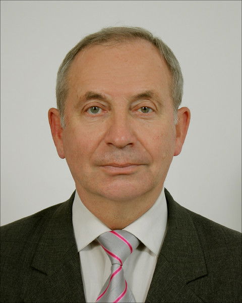 Николай Емельянцев