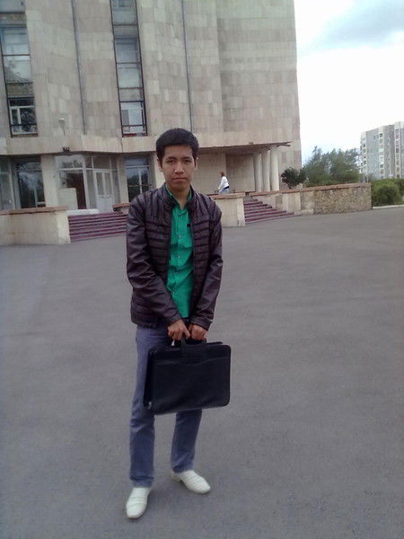 Досбол Адилов