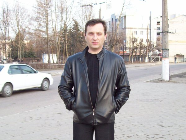 Руслан Лещенко