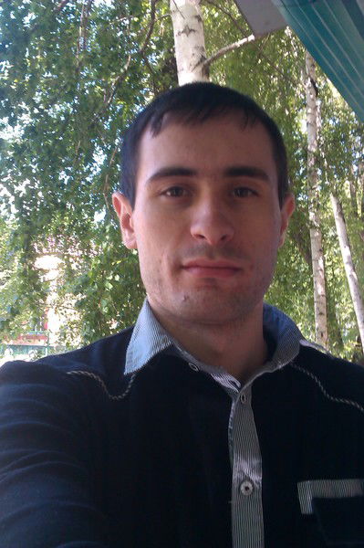 Максим Исаев