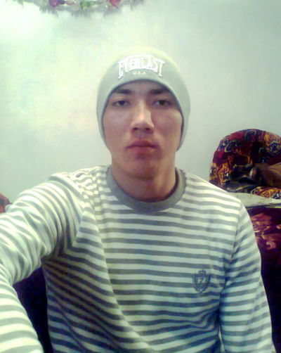 Искандер Досхан