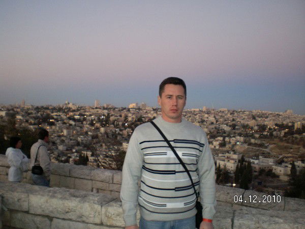 Леонид Попов