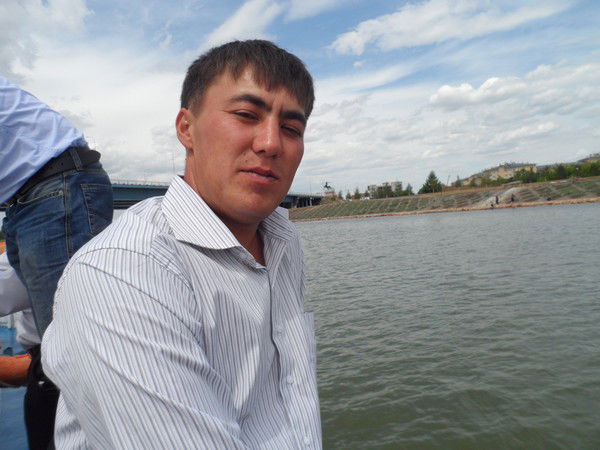 Жанат Айдаралинов