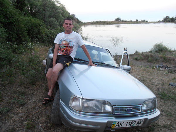 Рефат Байрамов