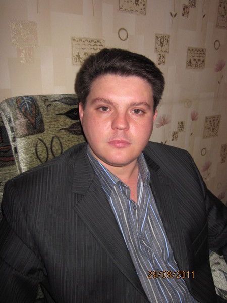 Александр Суханов