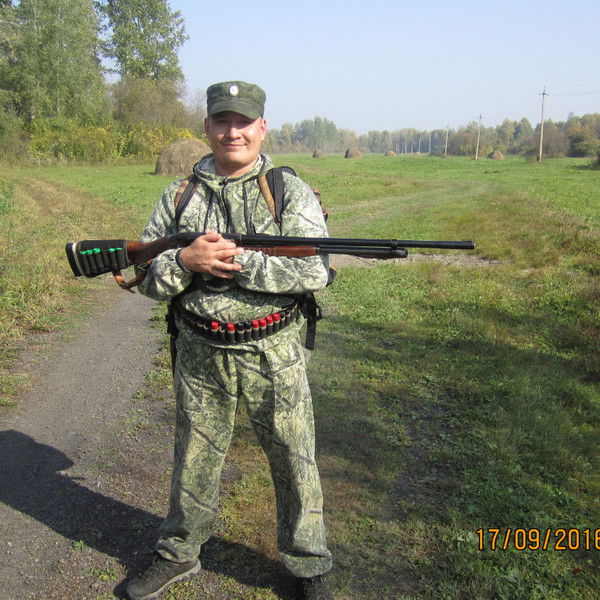 Игорь Николаев