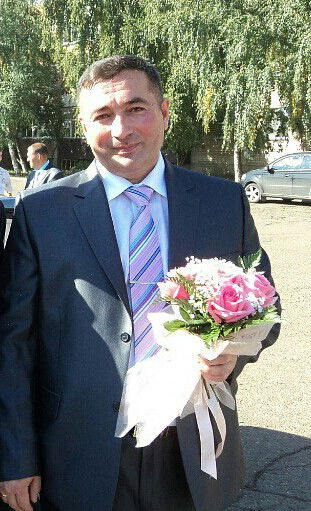 Азамат Камолов