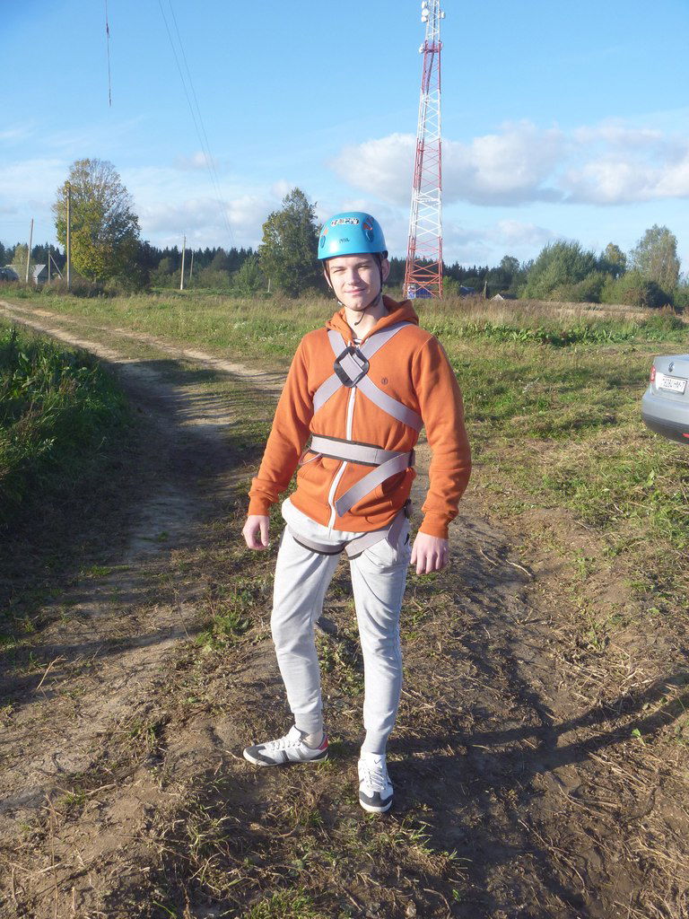 Слава Шикер