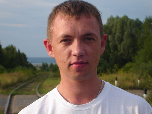 Артем Мезенцев