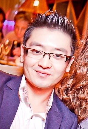 Александр Хан