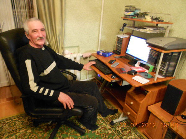 Ахат Девликамов