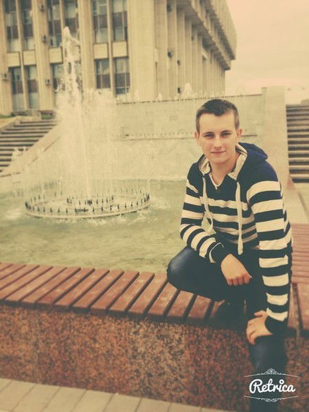 Руслан Ларшин