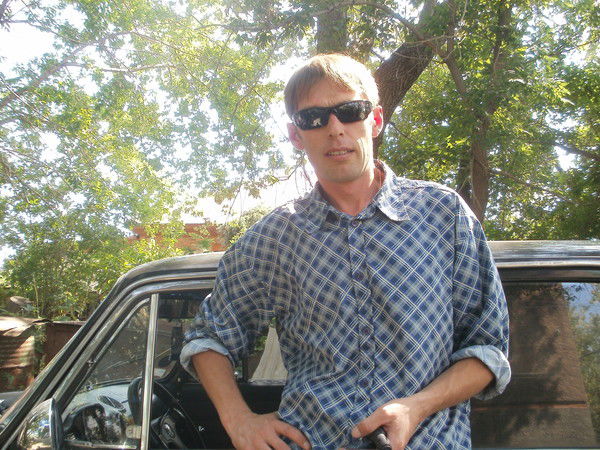 Роман Пикулин