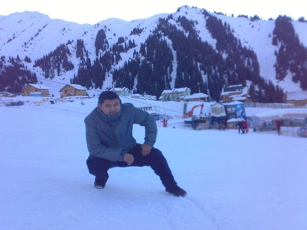 Алмас Тангатаров