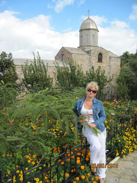 Лозинская Жанна